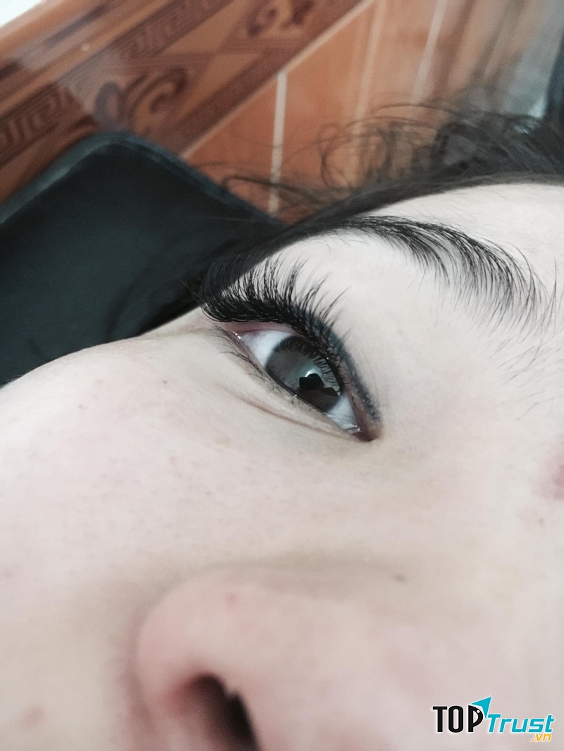 Hip Hip Nail