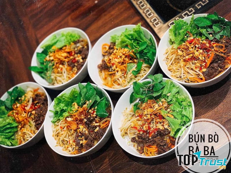 Hipot - Paradise Buffet Lẩu & Dimsum còn có các món bình dân khác