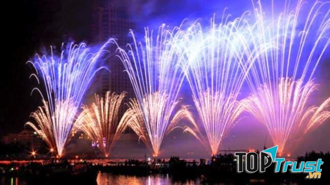 Pháo hoa Hồ An Biên