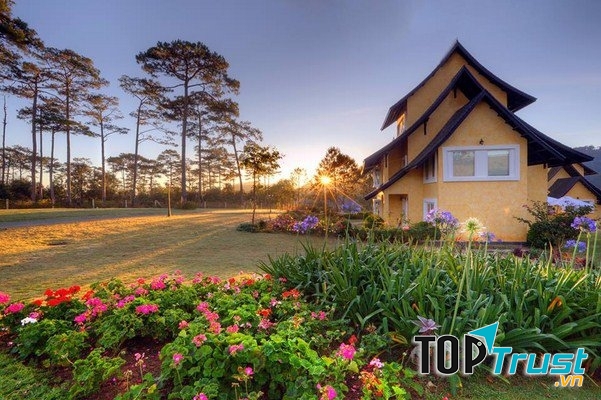 Không gian tại hồ tuyệt đẹp