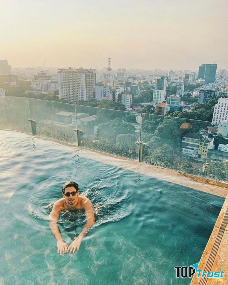 Với tiêu chuẩn 4 sao của mình, nơi đây sẽ mang đến nguồn năng lượng mới sau một ngày làm việc mệt mỏi.