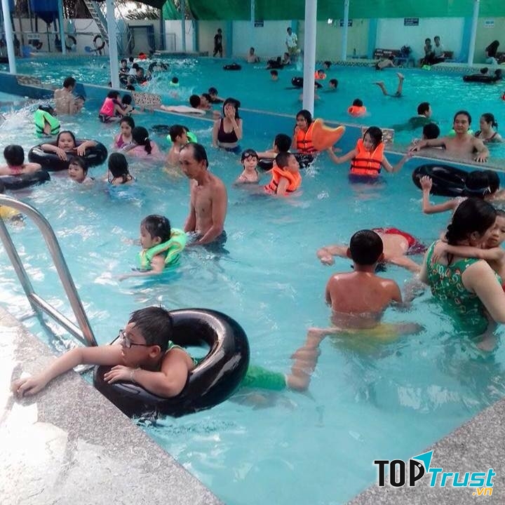 Hồ bơi Biển Xanh