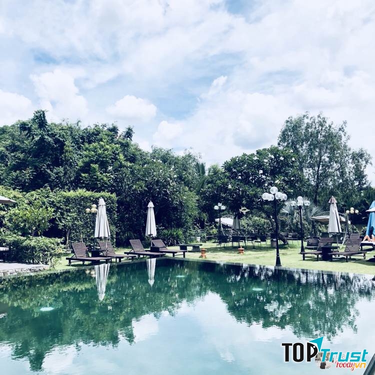 Không khí trong lành lại công thêm mùi thơm từ tinh dầu ở spa