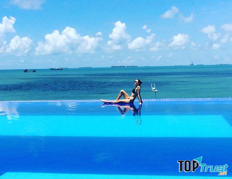 Hồ bơi tại Léman Cap Vũng Tàu