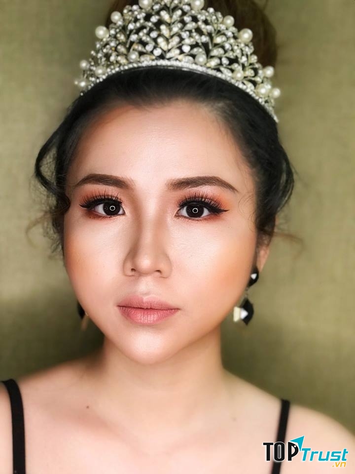 Hồ Liên Make Up