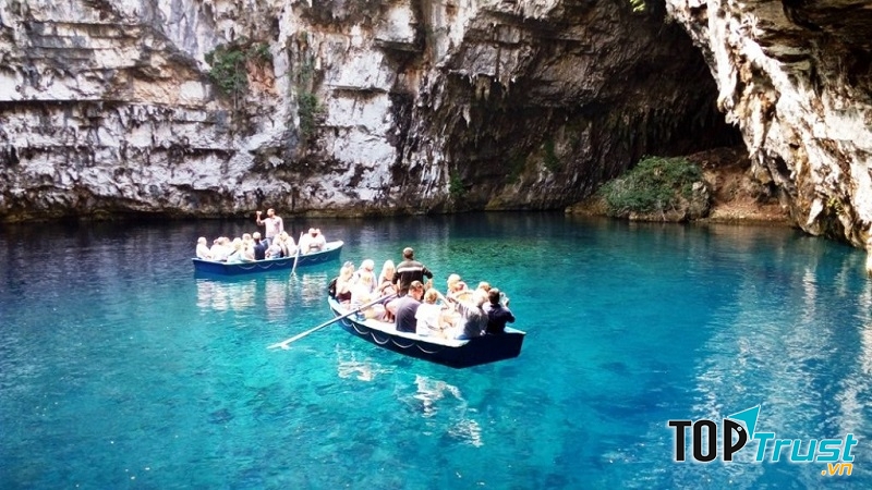 Hồ Melissani, Cephalonia, Hy Lạp
