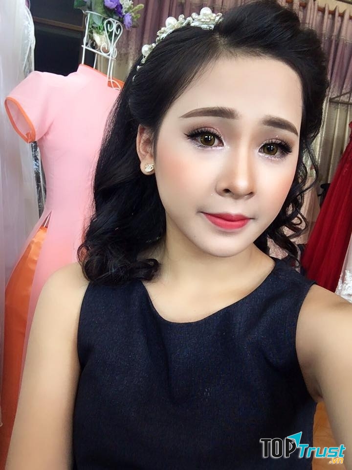 Hồ Mỹ Chi Make Up (Studio Gia Bảo)