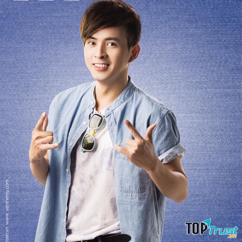 Chàng trai lấy tên thật của mình khi tham gia Showbiz