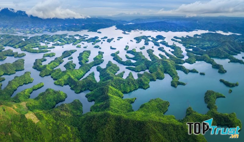 Hồ Tà Đùng