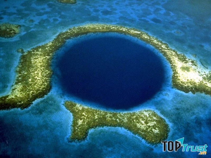 Hố xanh khổng lồ - Belize