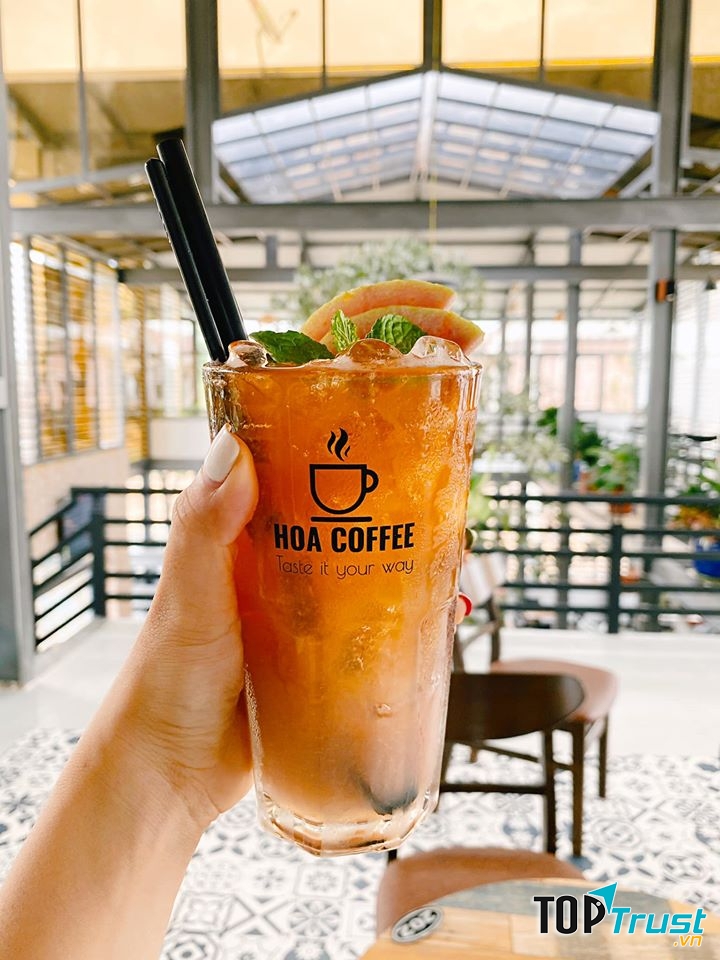 Hoa Coffee