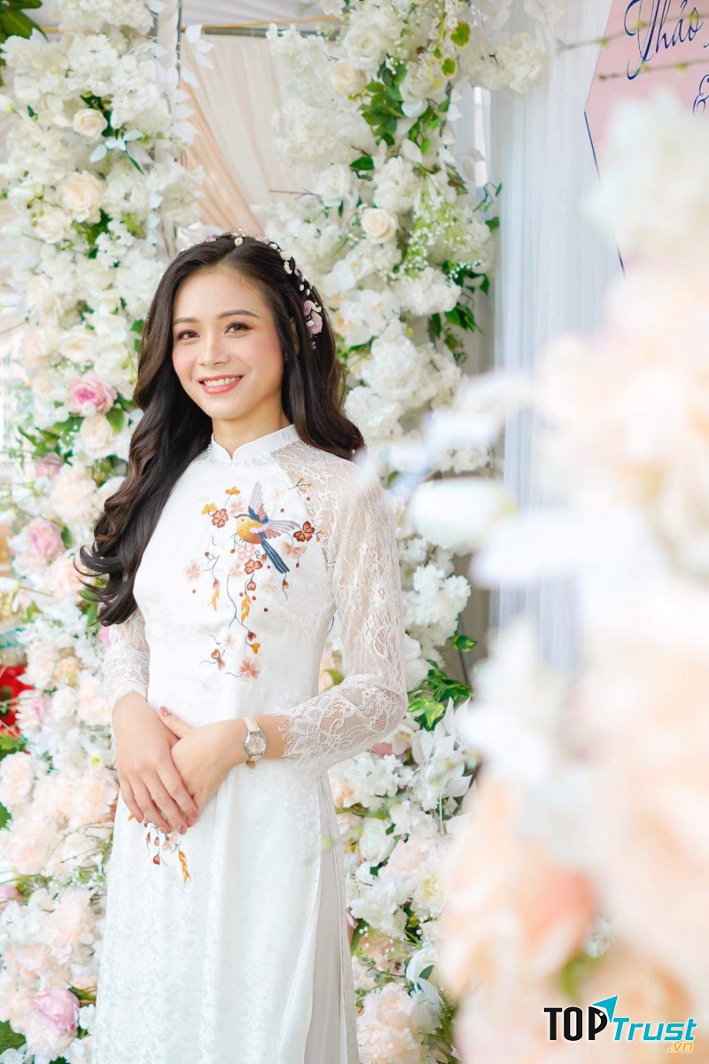 Hòa Đinh makeup – Cho thuê áo dài cưới đẹp Lạng Sơn