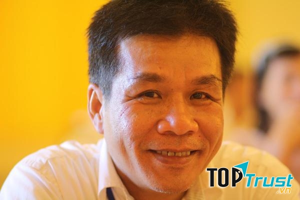 nhà thơ Lê Minh Quốc