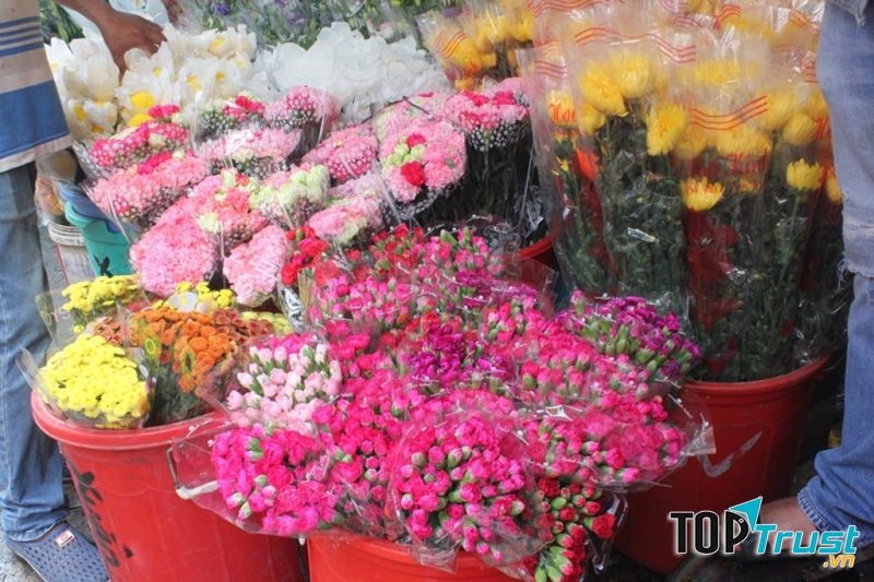 Hoa điển hình ở Mai Dịch