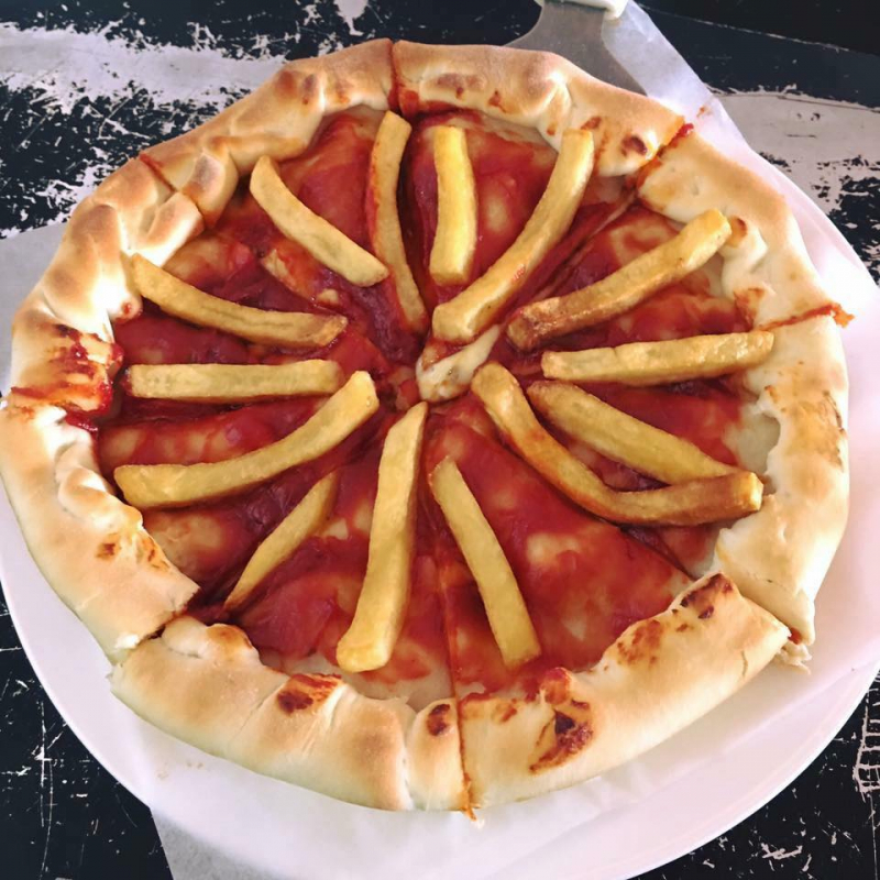 Nhắc đến pizza ở thành phố Hà Tĩnh, người ta nhắc ngay đến pizza Hoa Ori.