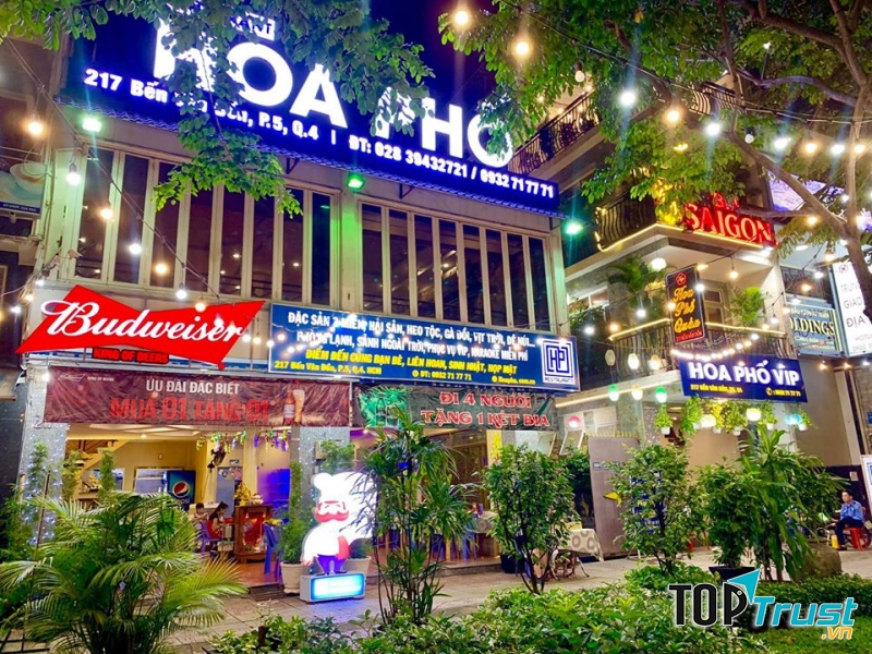 Nhà hàng Hoa Phố Quán