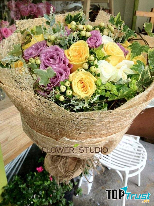 Hoa tặng 8/3