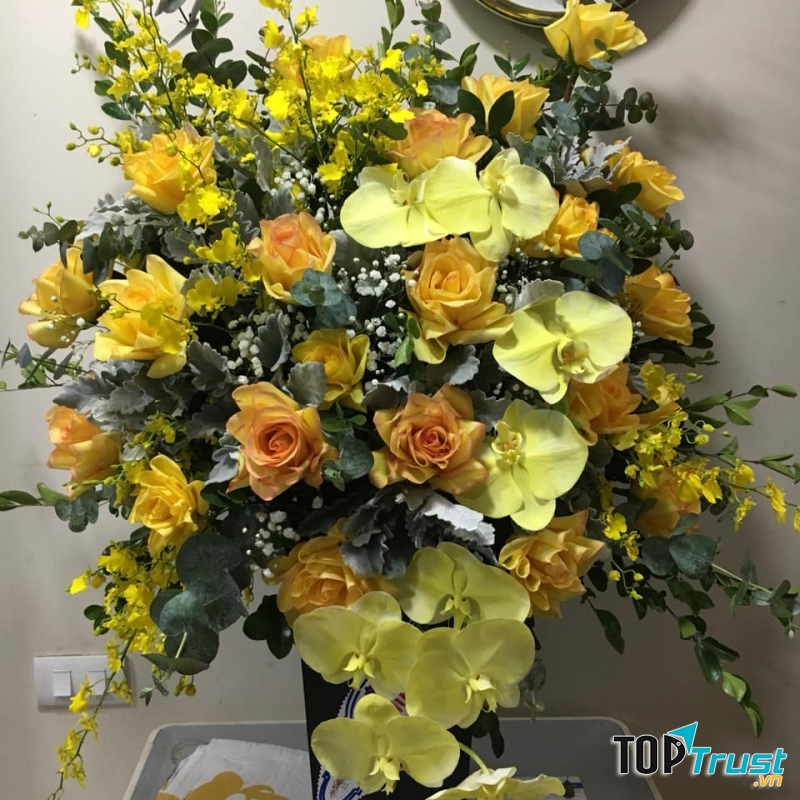 Mẫu hoa thanh lịch, sang trọng được nhiều người yêu thích