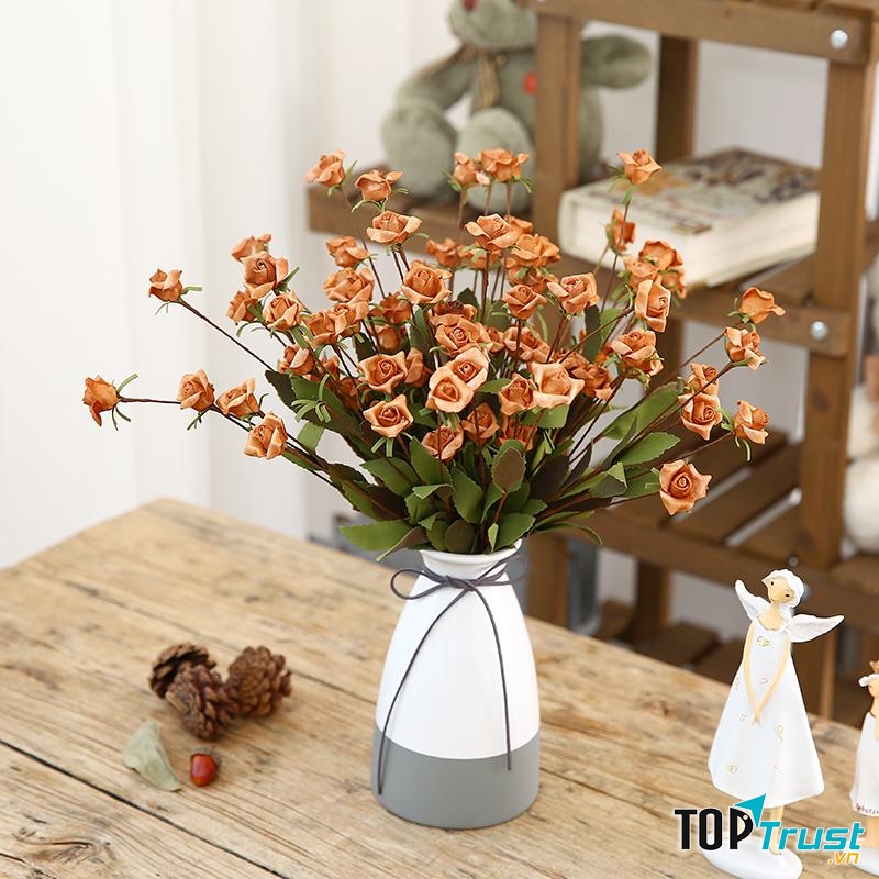 Cửa hàng hoa giả Treehouse Decor