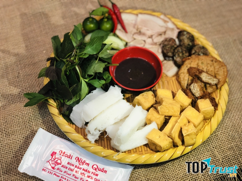 Hoài Niệm Quán