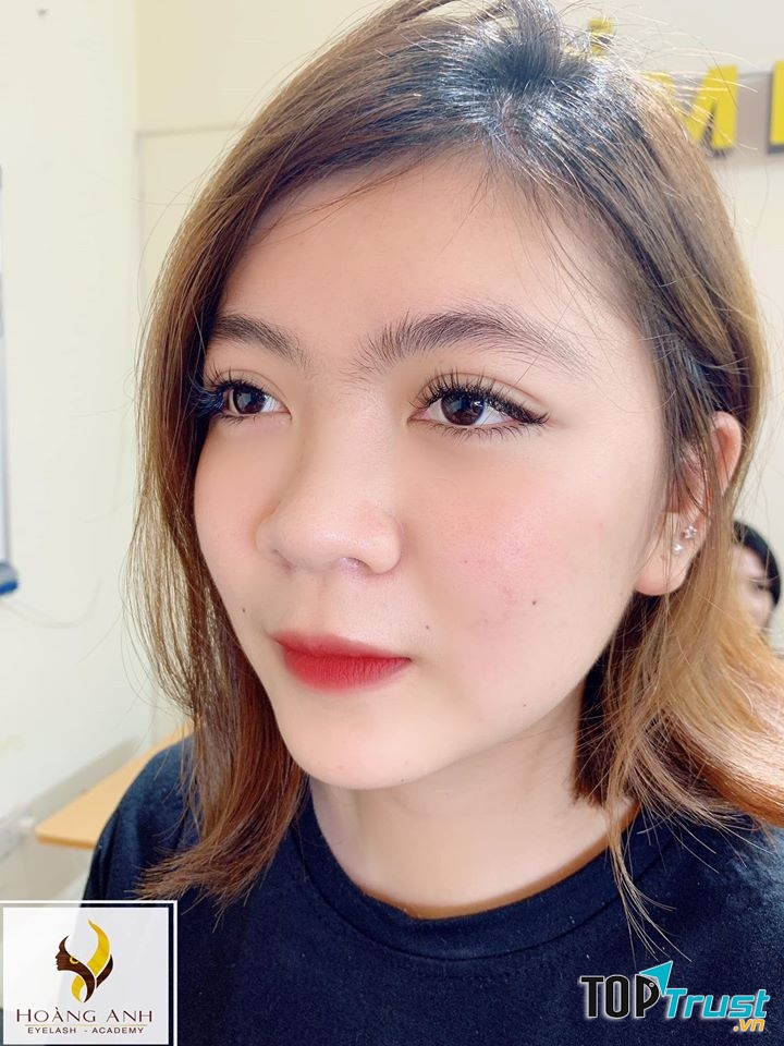 Hoàng Anh Eyelash Maste