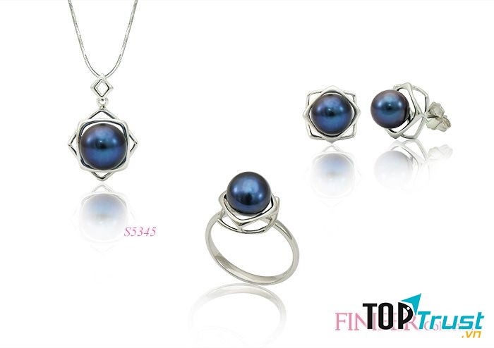 Bộ Sản Phẩm Ngọc Trai S5345 (hình ảnh lấy từ website của Hoàng Gia Pearl)