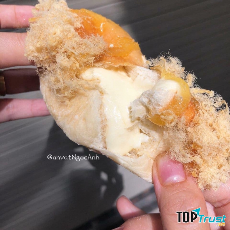 Lớp vỏ của bánh mì phô mai mềm mại