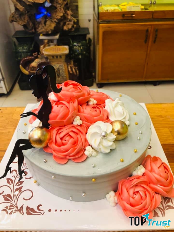 Bánh kem Hoàng Phi