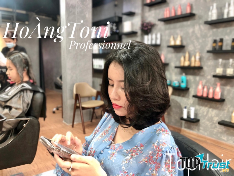 Hoàng Toni Hairsalon