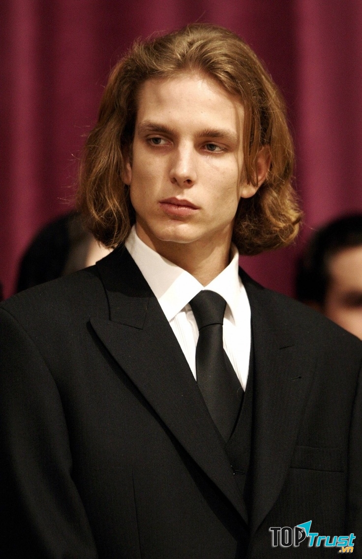 Hoàng tử Pierre Casiraghi (Monaco) – lãng tử tài hoa