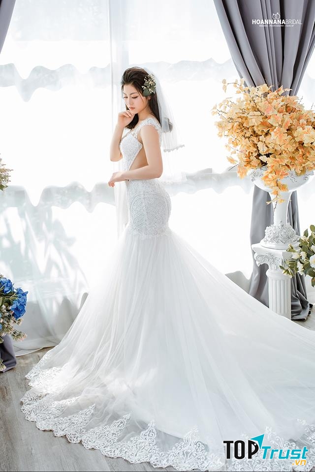 Hoannana bridal