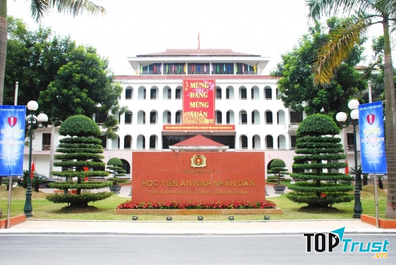 Học Viện Anh Ninh nhân dân - Internet