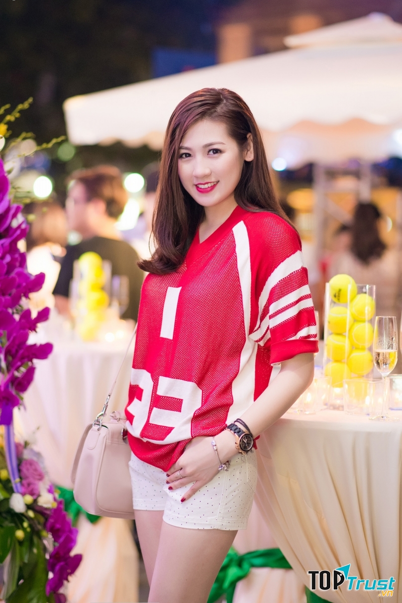 Á hậu 2014 Dương Tú Anh