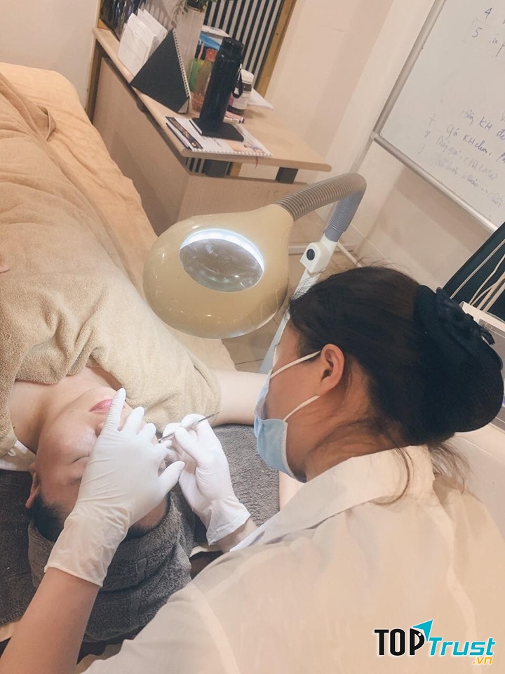 Học viện Bích Nguyệt - địa chỉ đào tạo nghề phun xăm thẩm mỹ uy tín nhất Hà Nội