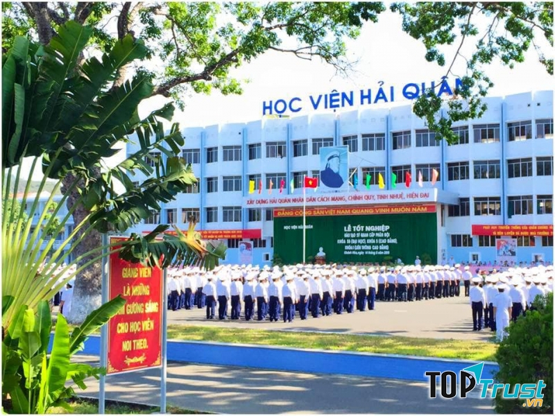 Trường Hải Quân Nha Trang