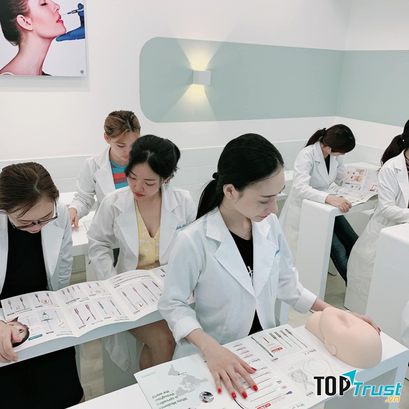 Học viện JK (Lâm Jackky)