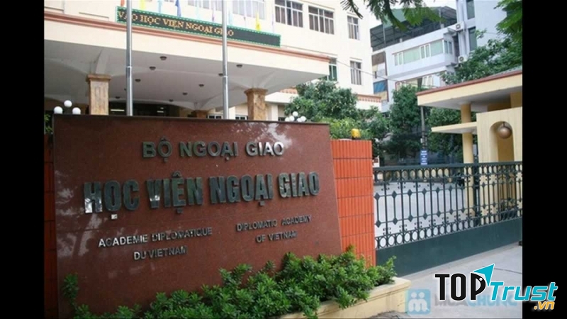 Học viện Ngoại Giao