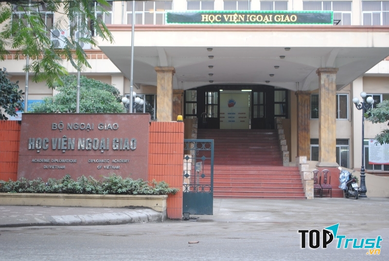 Học viện Ngoại giao