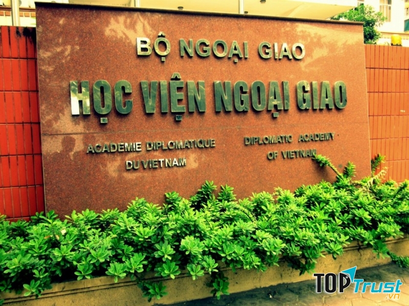 Học viện Ngoại giao
