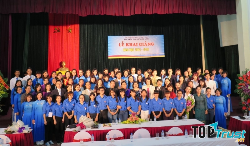 Học viện Phụ Nữ