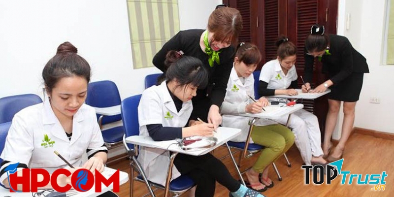 Học viện sắc đẹp - HPCOM