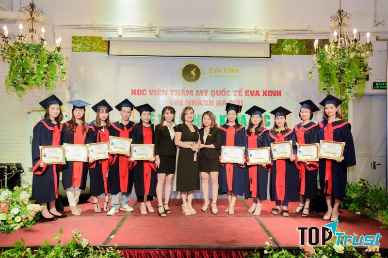 HỌC VIỆN THẨM MỸ QUỐC TẾ EVAXINH