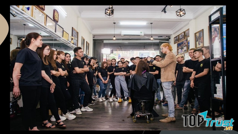 Học Viện Tóc Khánh Duy Đoàn