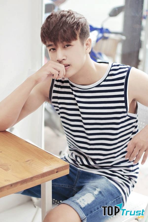 Louis luôn sáng tạo, trau dồi kinh nghiệm và nắm bắt xu hướng thời trang tóc mới nhất