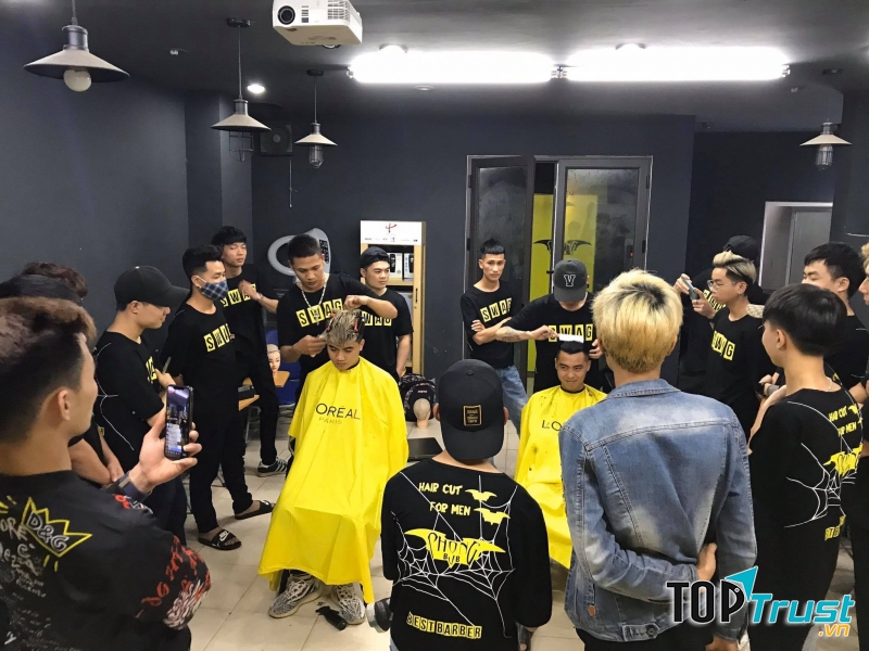 Học Viện Tóc Nam Phong BvB