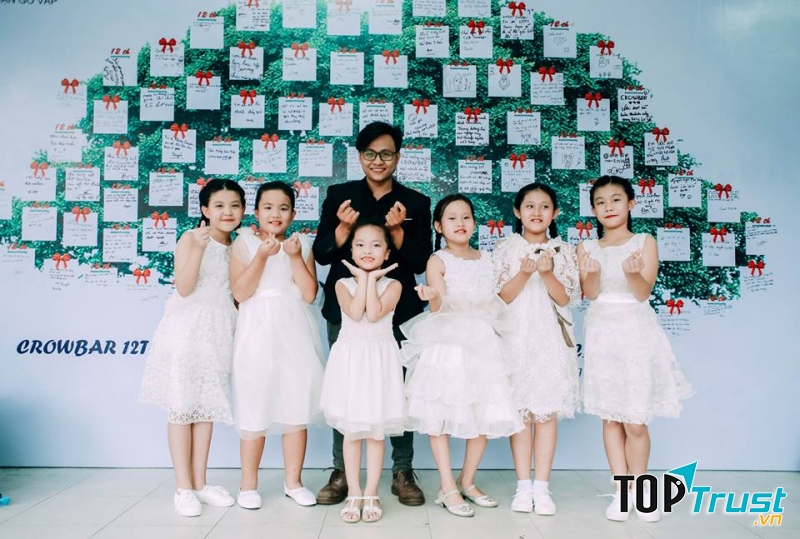 Học viện vũ công Crowbar