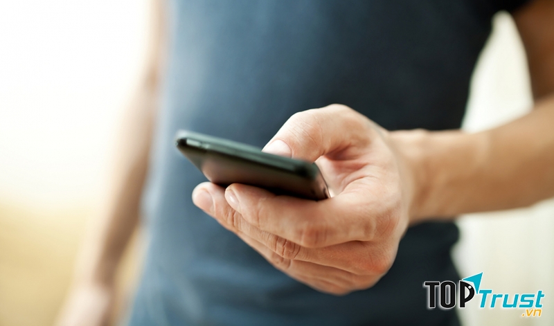 Hỏi ý kiến cô ấy thay vì tự quyết định