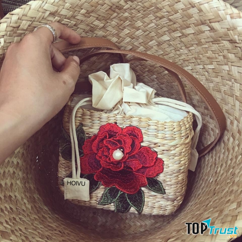 Một mẫu túi handmade của Hoivu đang rất được yêu thích