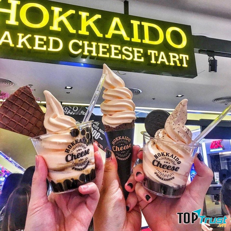 Hokkaido Baked Cheese Tart Vietnam