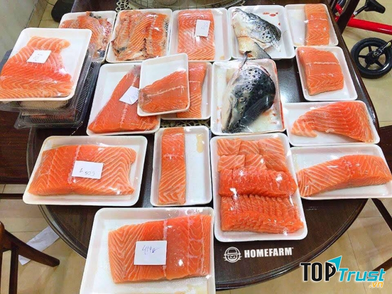 Cá hồi tươi Nauy.